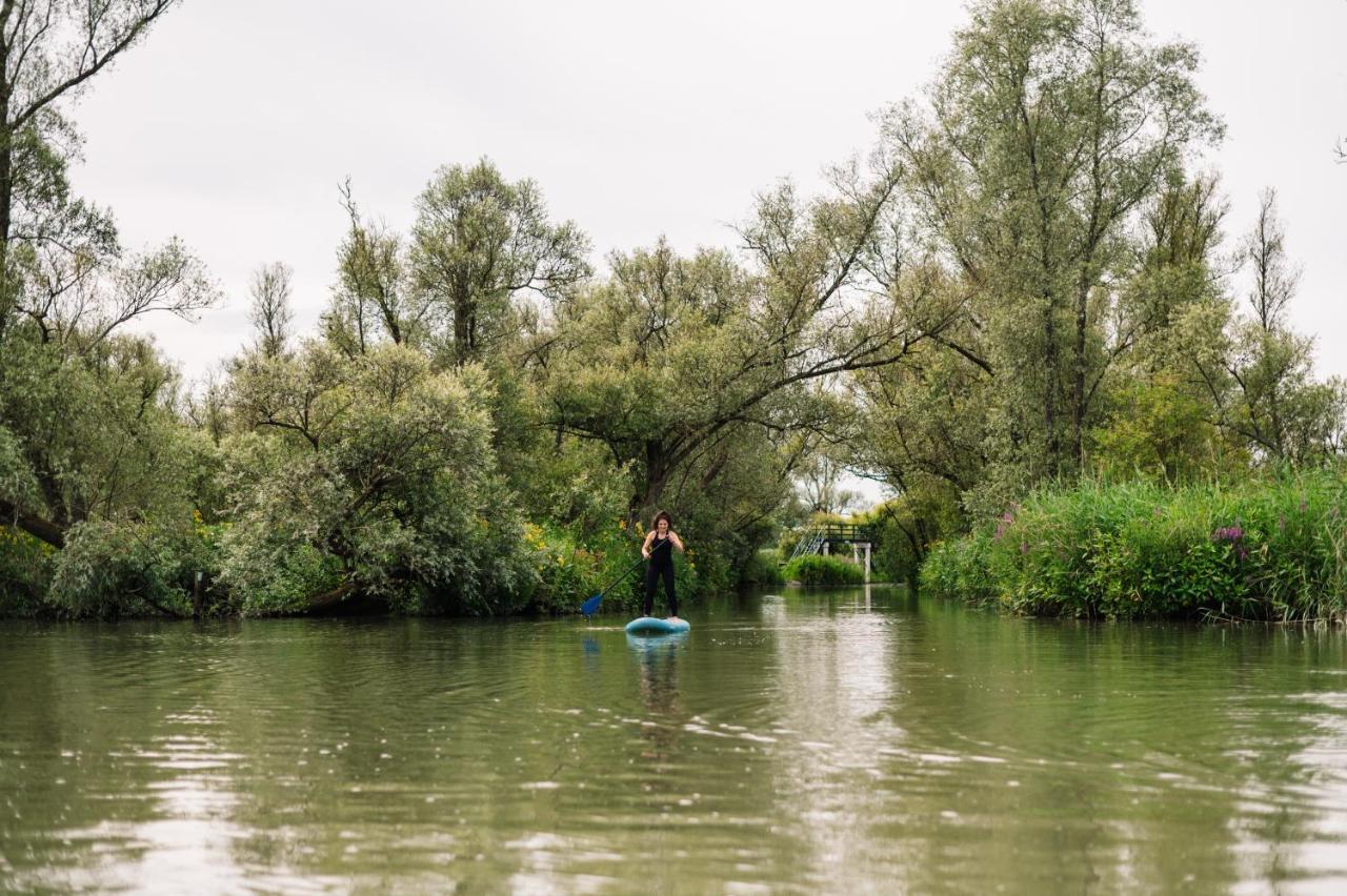 Stayokay Hostel Dordrecht - Nationaal Park De Biesbosch Екстериор снимка